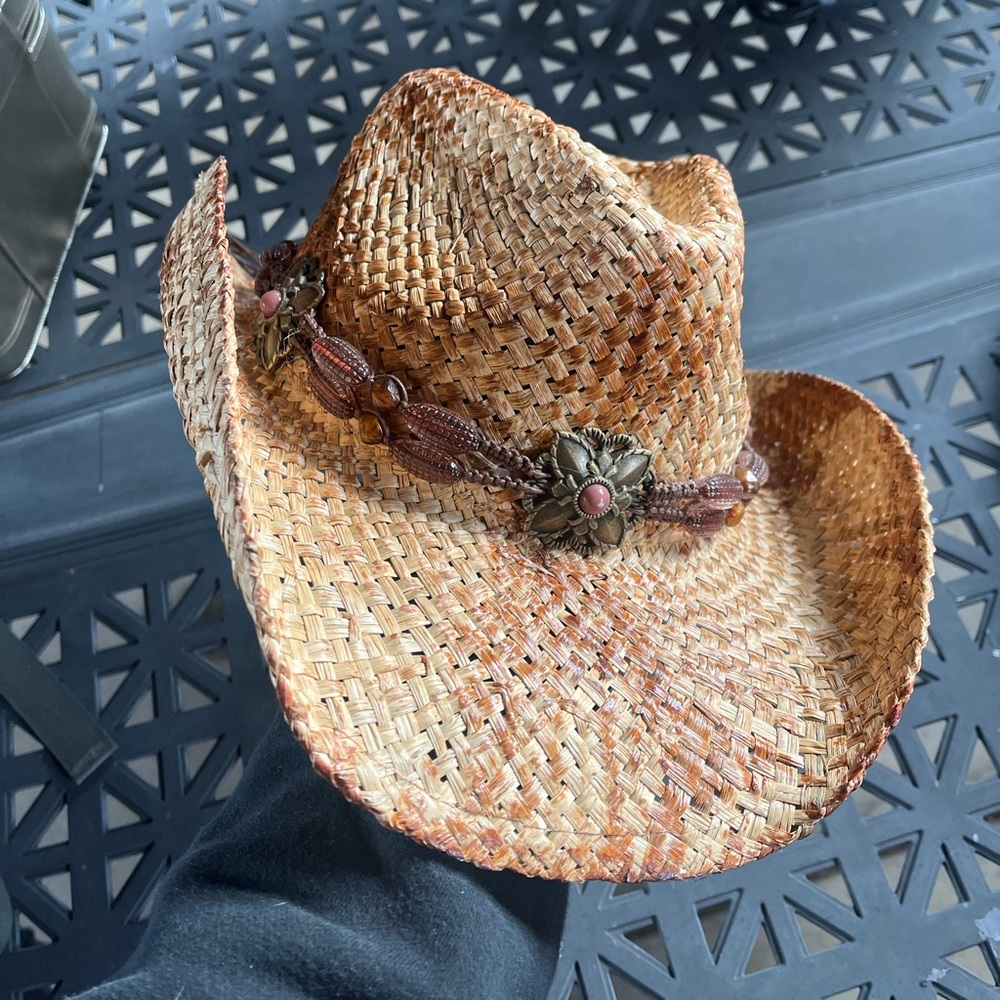 COWGIRL HAT🌵🌵🌵